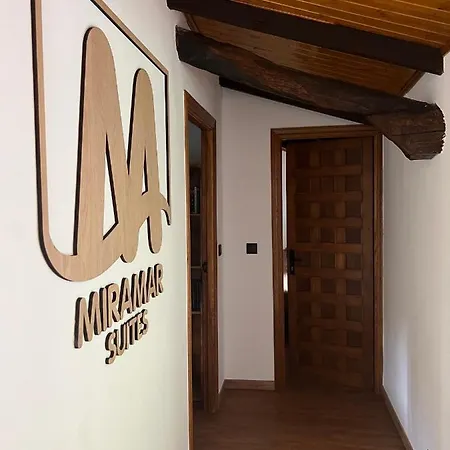 Rural Lambre By Miramar Holiday home